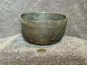 INCREDIBLE SOUND ANTIQUE ETCHED TIBETAN MEDITATION/CHAKRA BRONZE 4" SINGING BOWL - Bild 1 von 13