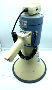 PYLE Portable Megaphone Speaker PA PMP50 Bullhorn - No Batteries - Picture 1 of 5