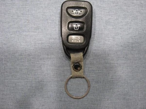 HYUNDAI ELANTRA USED OEM 2011-2016 REMOTE KEY FOB OSLOKA360T 95430-3X501 3X500 - Picture 1 of 10