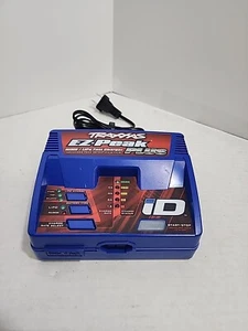 Traxxas EZ-Peak Plus | MC-40i | 2970 | NiMH/LiPo Fast Battery Charger - Picture 1 of 6