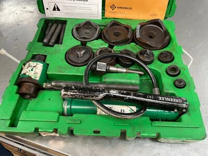 GREENLEE 767 HYDRAULIC PUNCH DRIVER 9 PIECE SET - Picture 1 of 9