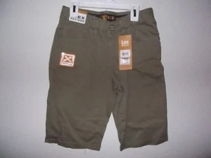 LEE - BOYS - SHORTS - SLIM FIT - BROWN - SIZE 14     (AC-40-136x3) - Picture 1 of 3