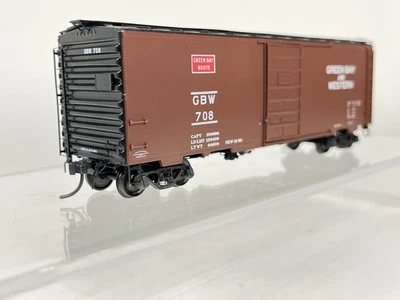 LNIB Kadee HO Green Bay Western GBW #708 40’ PS-1 Boxcar - Image 1 of 4
