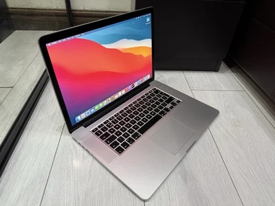 Apple MacBook Pro Retina 15.4" Mid 2014 256GB SSD 16GB Ram 2.2GHz Intel Core i7 - Image 1 of 4