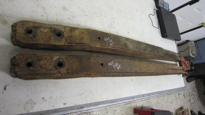 1960-66 Chevy GMC Truck  C10 C20 C30 Rear Trailing Arm Original GM 1965 C20 - Image 1 of 4
