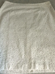 Talbots White Eyelet Pencil Skirt Womens 16W Slit Classic Coastal Country Club - Picture 1 of 7