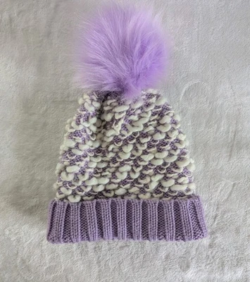 Gorro Free People Big Sky Pom roxo e branco forrado de lã malha aconchegante tamanho único - Imagem 1 de 4