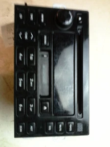 2006 Suzuki Forenza RADIO AM-FM CD-CASS,96 437 609 - Picture 1 of 12