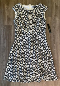 Maggy London Ceena Jersey Dress Multicolor Geometric Pattern Size 8 Petite - Picture 1 of 9