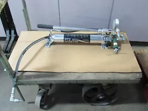 SIMPLEX SILVER LITE ALUMINUM HYDRAULIC HAND PUMP JACK P72 2 STAGE 10000PSI - Picture 1 of 9