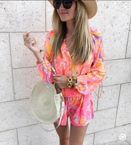 Lilly Pulitzer Elsa Romper Multicolor Sun Splashed Size SMALL Unicorn  - Picture 1 of 7