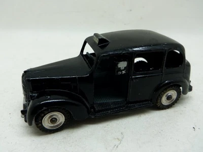 Dinky Toys 254 Austin Taxi in Black with Spun Hubs in  Very Near Mint Condition - Image 1 of 4