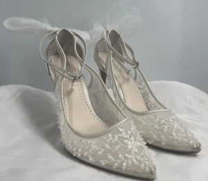 Bella Belle Illusion Mesh Lace Beaded Kitten Heels with Removable Bow US Size 8 - Picture 1 of 15