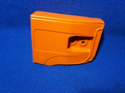 MOTOSEGA OLEO MAC 233 - 240 BLITZ 400 PAPILLON CUTTER 4 Carter catena ORIGINALE - Immagine 1 di 2