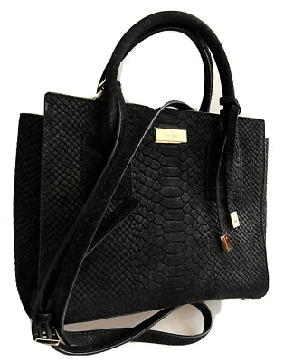BOLSA SATCHEL CONVERSÍVEL KATE SPADE TIRACOLO COURO PRETO EM RELEVO - Imagem 1 de 4