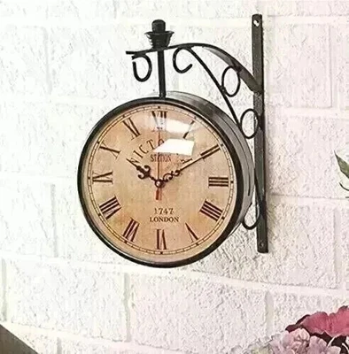 Victoria Station Reloj 6"" Doble Cara Reloj Estación de Ferrocarril Reloj de Pared Foto 1 de 4