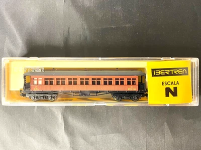 Ibertren N Scale M.Z.A. (Madrid a Zaragoza y Alicante R.R.)  2nd Class Coach - Image 1 of 4