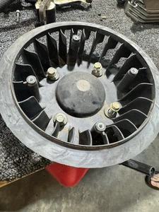 Toro 24,5 Pferdezeitschneider Serie 708cc Hubraumdeckel und Lüfterbaugruppe - Bild 1 von 5