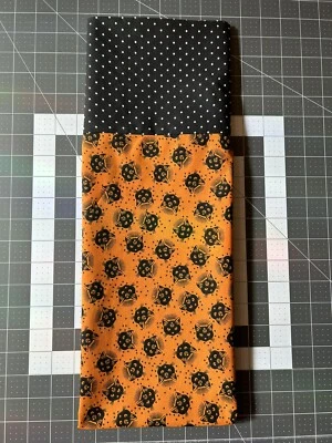 Funda de Almohada Casera Algodón Halloween Lunares Gatos Místicos - Hecha a Mano, Tamaño estándar Foto 1 de 2