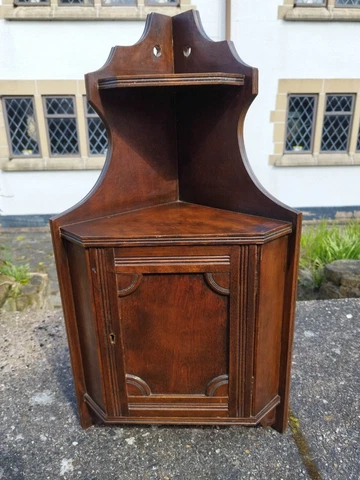 A Very Pretty Little Vintage Art Nouveau Style Corner Cupboard/Cabinet/Display Cover