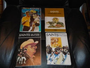 4 DIFFERENT NEW ORLEANS SAINTS MEDIA GUIDES 1979 1980 1981 1982 - Photo 1 sur 2