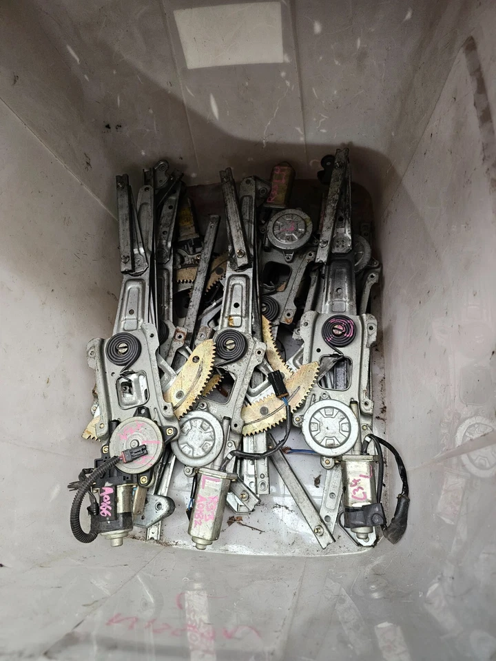 NISSAN SKYLINE R33 POWER WINDOW REGULATOR & MOTOR L/H/F COUPE 2 DOOR 1994 ECR33 - image 1 of 1