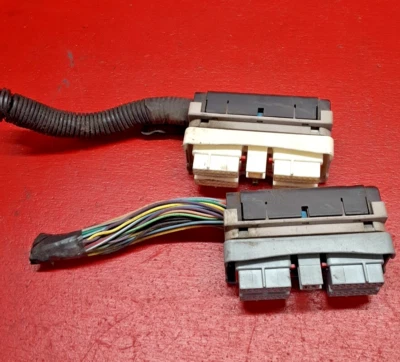 Módulo de control de motor GM 2003-2005 EMC ECU 12574976 multivehículo Foto 1 de 4