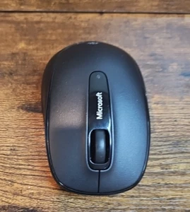 Microsoft Wireless Optical Mouse 2000 Black - No USB Receiver - Parts Only - Picture 1 of 9