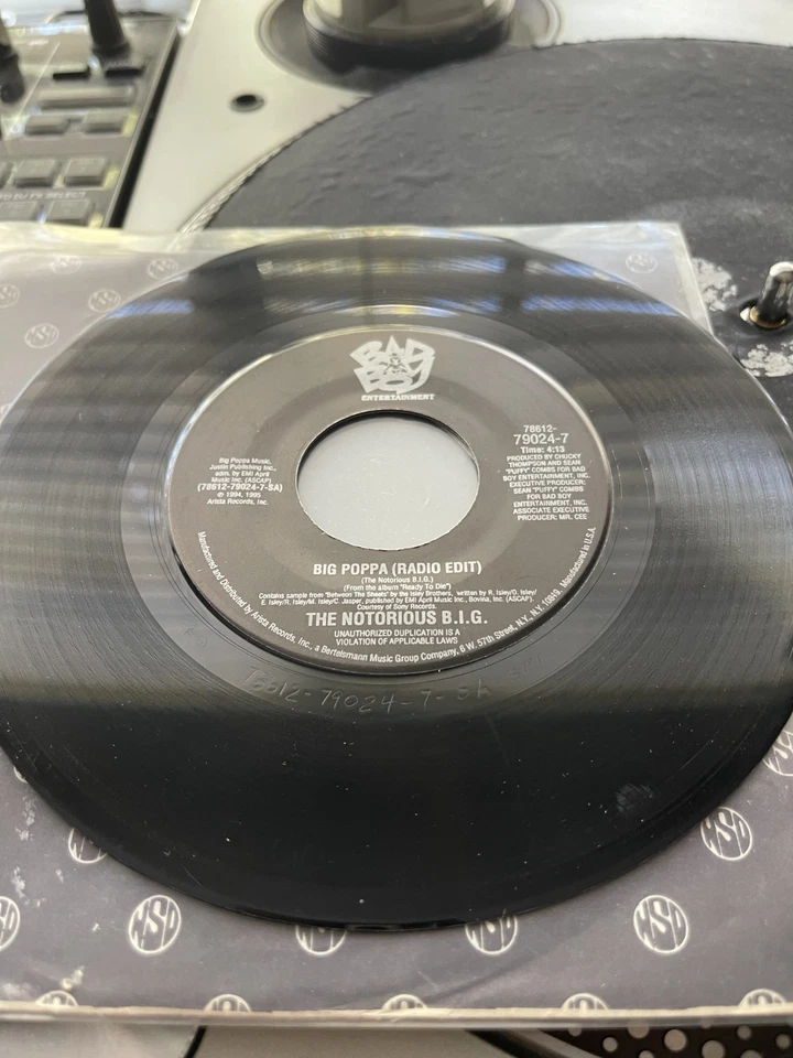 The Notorious B.I.G. – Big Poppa / Warning OG 1994 Press 7" Vinyl 45 VG+ LN - Image 1 of 2