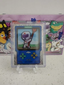Topps Chrome VeeFriends Game On Case Hit Heart Trooper /99 - Picture 1 of 2