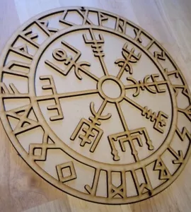 Large 3D Wooden Nordic viking Way finder Sign Wall Art Door Hanging Plaque 6 mm - Picture 1 of 8