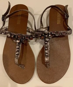Kenneth Cole Pewter Ankle Strap Sandals Youth Size 5\Women’s Sz 6 Daylo Thong - Picture 1 of 12