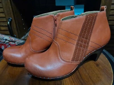 ANTHROPOLOGIE TAMANCOS DE IMPRENSA DE CIDRA VERMELHA SCHULER & SONS SAPATOS BOTAS TORNOZELO BOTA 6.5 - Imagem 1 de 4