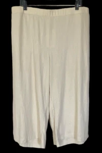 WOMAN WITHIN Linen Rayon Beige Stretch Waist Loose Fit Capri Pants Size 18W NWT - Picture 1 of 9