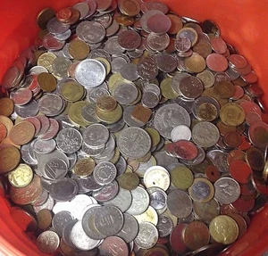 5 lbs of WORLD FOREIGN COINS, mixed bulk lots by the pound! Many Countries! - Picture 1 of 3