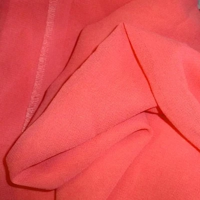 Tela de polietileno georgette coral oscuro 58" x 35" Foto 1 de 2