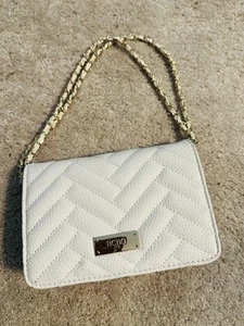 Bcbg Quilted White Purse With Gold Hardware - Picture 1 of 1