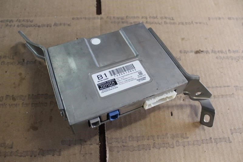 10 2011 2012 2013 LEXUS IS250 IS350 MÓDULO DE COMUNICACIÓN TELEMÁTICA 86741-75011 Foto 1 de 4