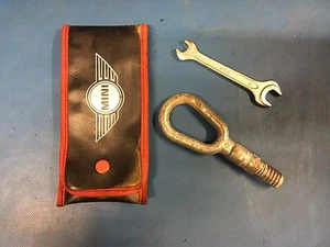 Œil de remorquage, clé et étui de transport BMW Mini One/Cooper/S - Photo 1/1