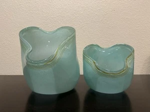 GLOBAL VIEWS 2 OPALESCENT SEA GREEN ART GLASS HAND BLOWN CANDLE FLOWER VASES - Picture 1 of 15