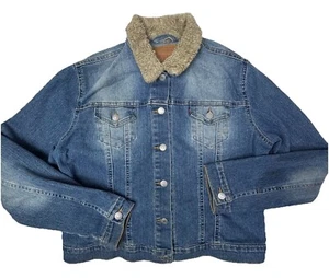 Levis Jacket Womens Large Blue Original Sherpa Trucker Denim Distressed EUC - Picture 1 of 9