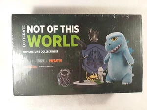 Pop Culture Collectibles  Not Of This World - Picture 1 of 4