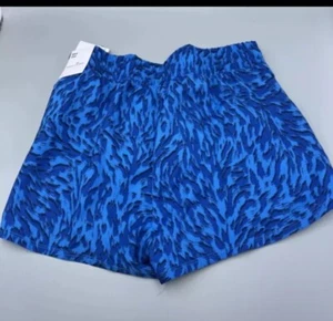 Nike One Kids Standard Fit Animal Print Shorts Dri-Fit Blue XL FQ4527-435 - Picture 1 of 7