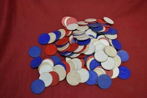 Vintage Lot 150 RED WHITE AND BLUE FIBER POKER CHIPS - Picture 1 of 5