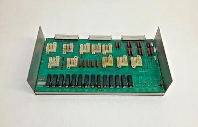 Interfaz de máquina Giddings & Lewis 501-04317-01 Rev-3 502-03431-10 (TBI) Foto 1 de 4