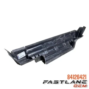 2020-2025 CHEVROLET SILVERADO 2500 HD LOWER RADIATOR AIR BAFFLE NEW OEM 84126421 - Picture 1 of 8