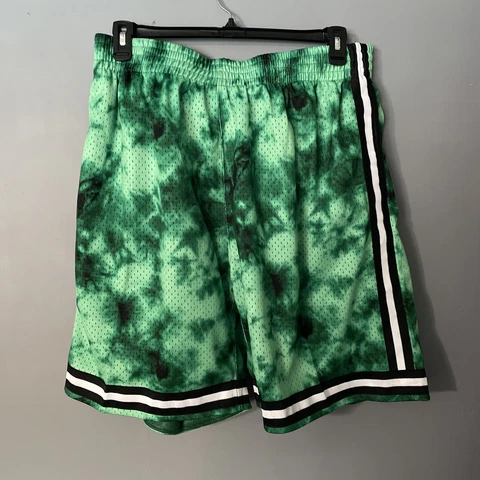 Boston Celtics Mitchell & Ness Galaxy Swingman Shorts Mens Size 2XL NWT Cover