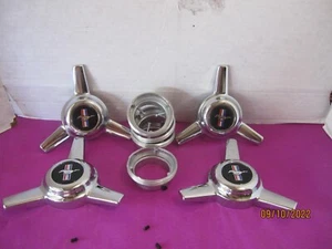 4 CAPS 3 BAR SPINNERS KNOCKOFF FOR US MAGS RAMBLER U110 U111 WHEELS PONY EMBL - Picture 1 of 3