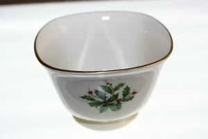 VINTAGE LENOX HOLIDAY DIMENSION NUT BOWL HOLLY 24K GOLD CHRISTMAS CANDY DISH - Bild 1 von 5