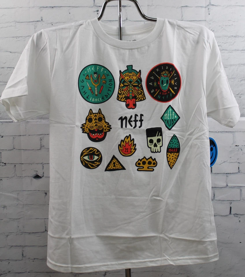 Camiseta Neff Bad Kids Club Manga Corta Niño Juvenil Mediana Blanca Foto 1 de 1